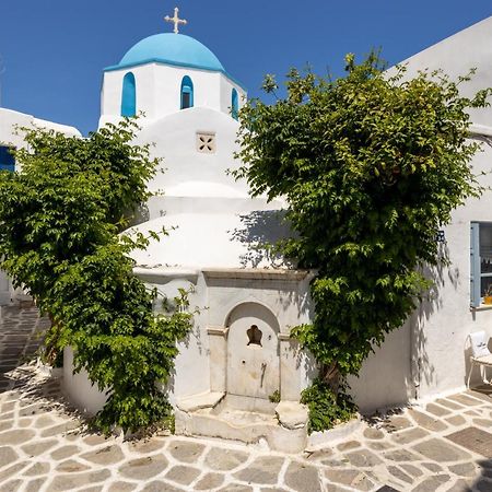 Hotel Dina Párosz Kültér fotó